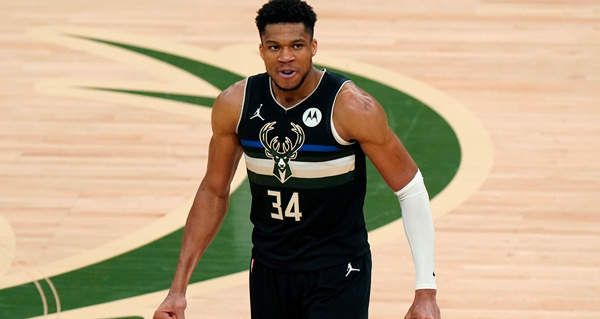 新任主教练 新任主教练