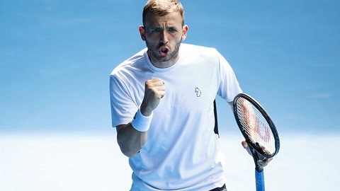 赛中不仅展 赛中不仅展