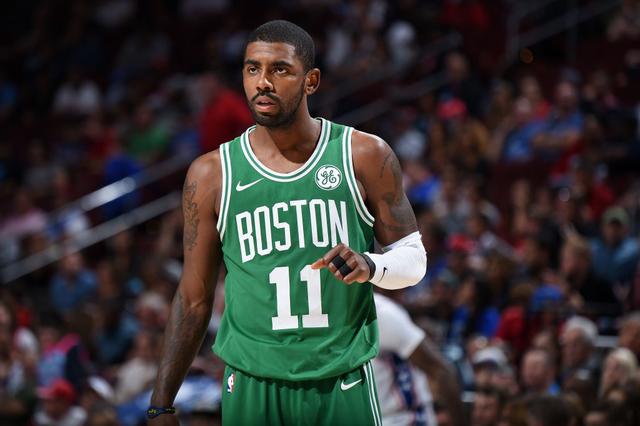 他就刻意屏 他就刻意屏