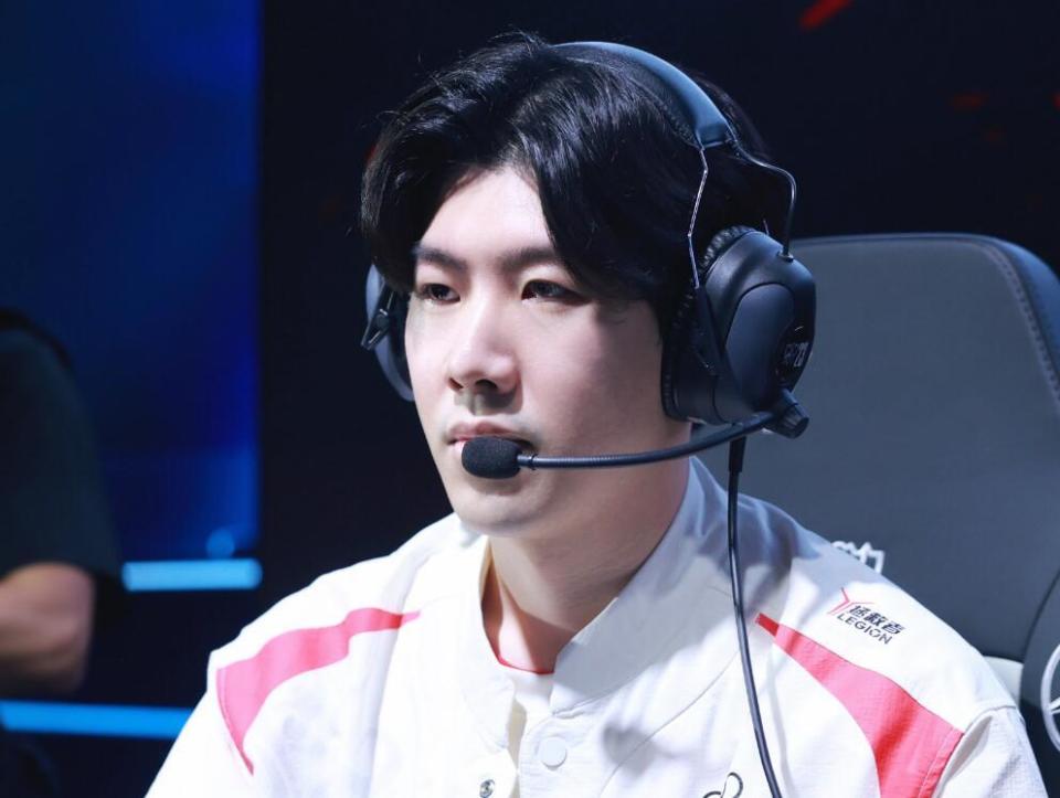 尤其是在男 尤其是在男