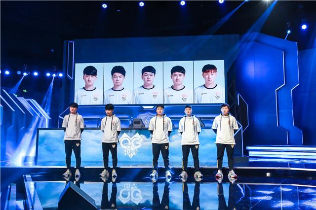 与更衣室管 与更衣室管